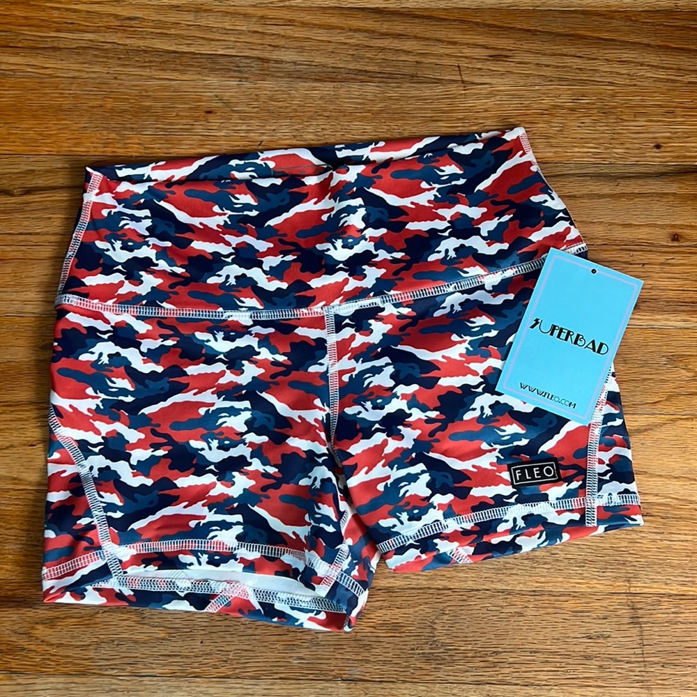Fleo Apex contour shorts